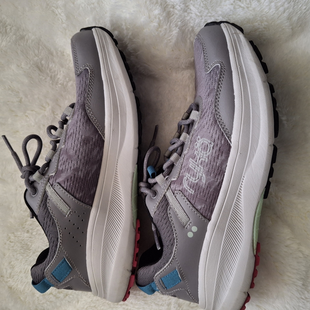 Ryka Women's Treetop Trail Shoes - Size 8.5